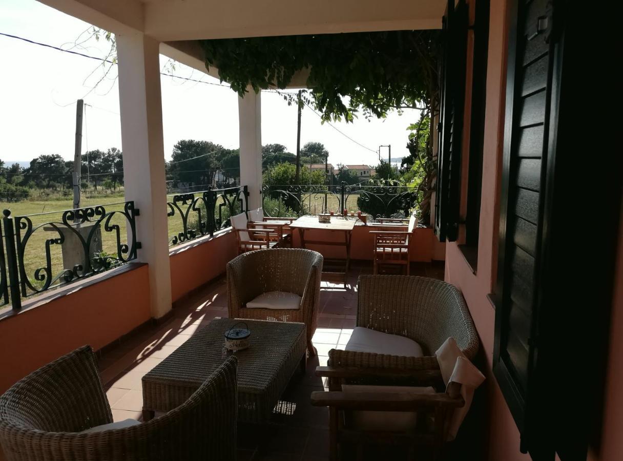 Olgas Villa Arogi المظهر الخارجي الصورة