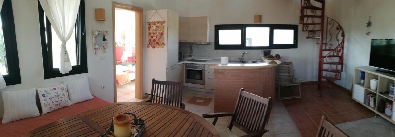 Olgas Villa Arogi المظهر الخارجي الصورة