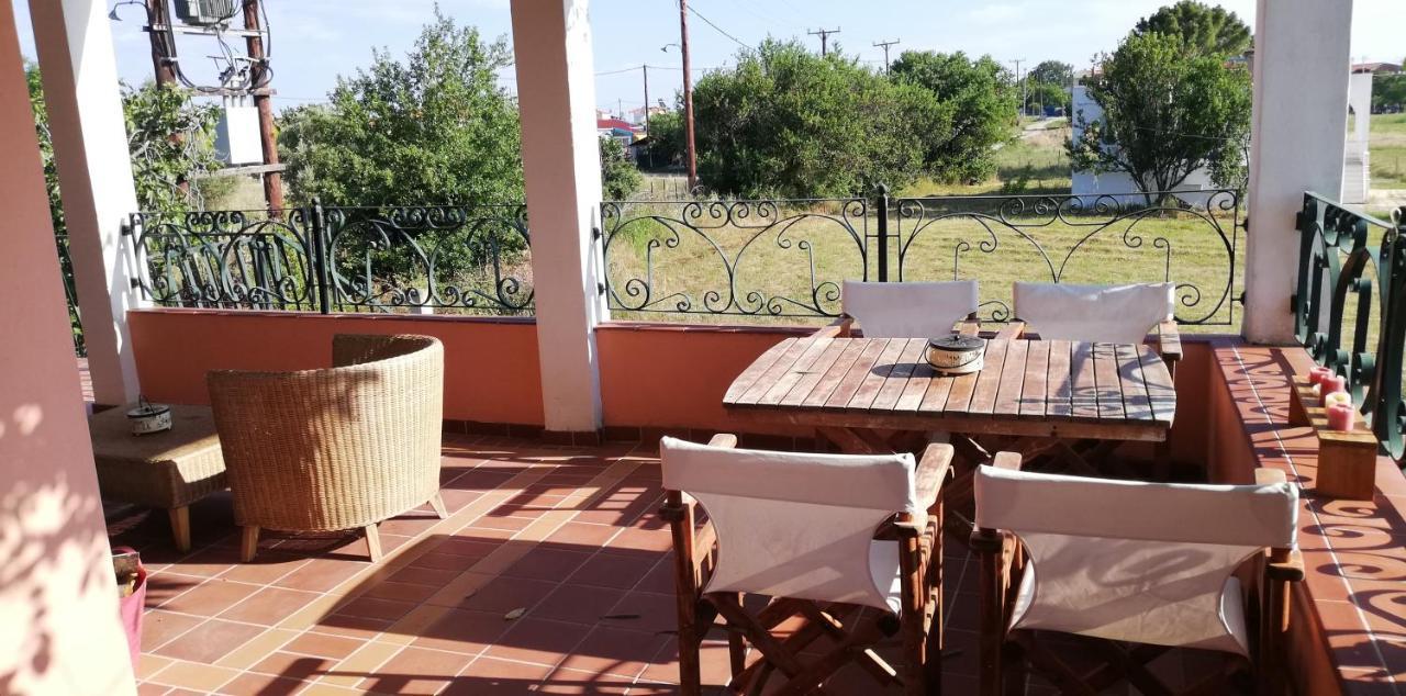 Olgas Villa Arogi المظهر الخارجي الصورة