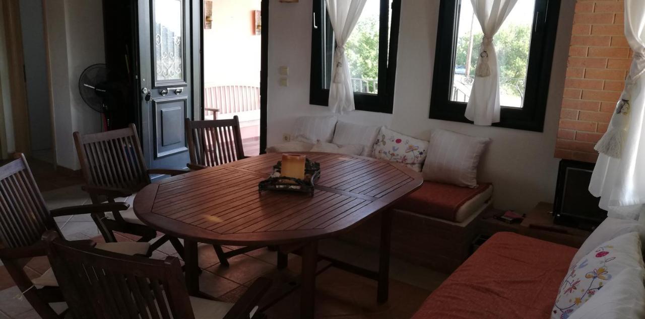 Olgas Villa Arogi المظهر الخارجي الصورة