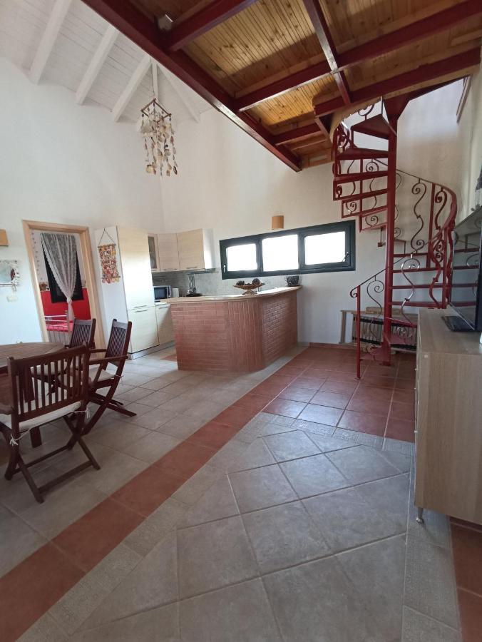 Olgas Villa Arogi المظهر الخارجي الصورة