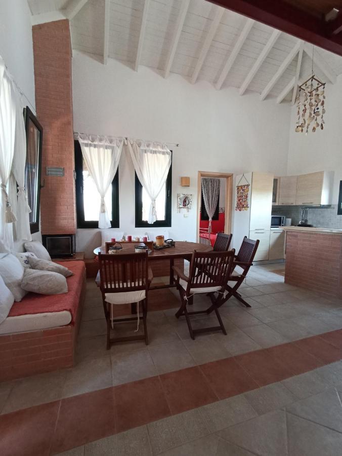 Olgas Villa Arogi المظهر الخارجي الصورة