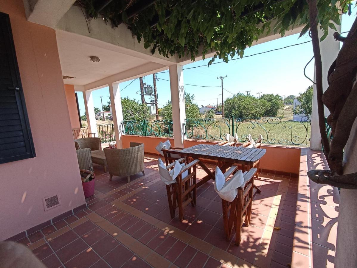 Olgas Villa Arogi المظهر الخارجي الصورة