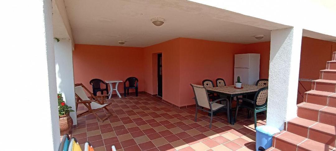 Olgas Villa Arogi المظهر الخارجي الصورة